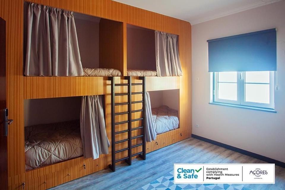 D. Irene Hostel Lajes Exteriér fotografie